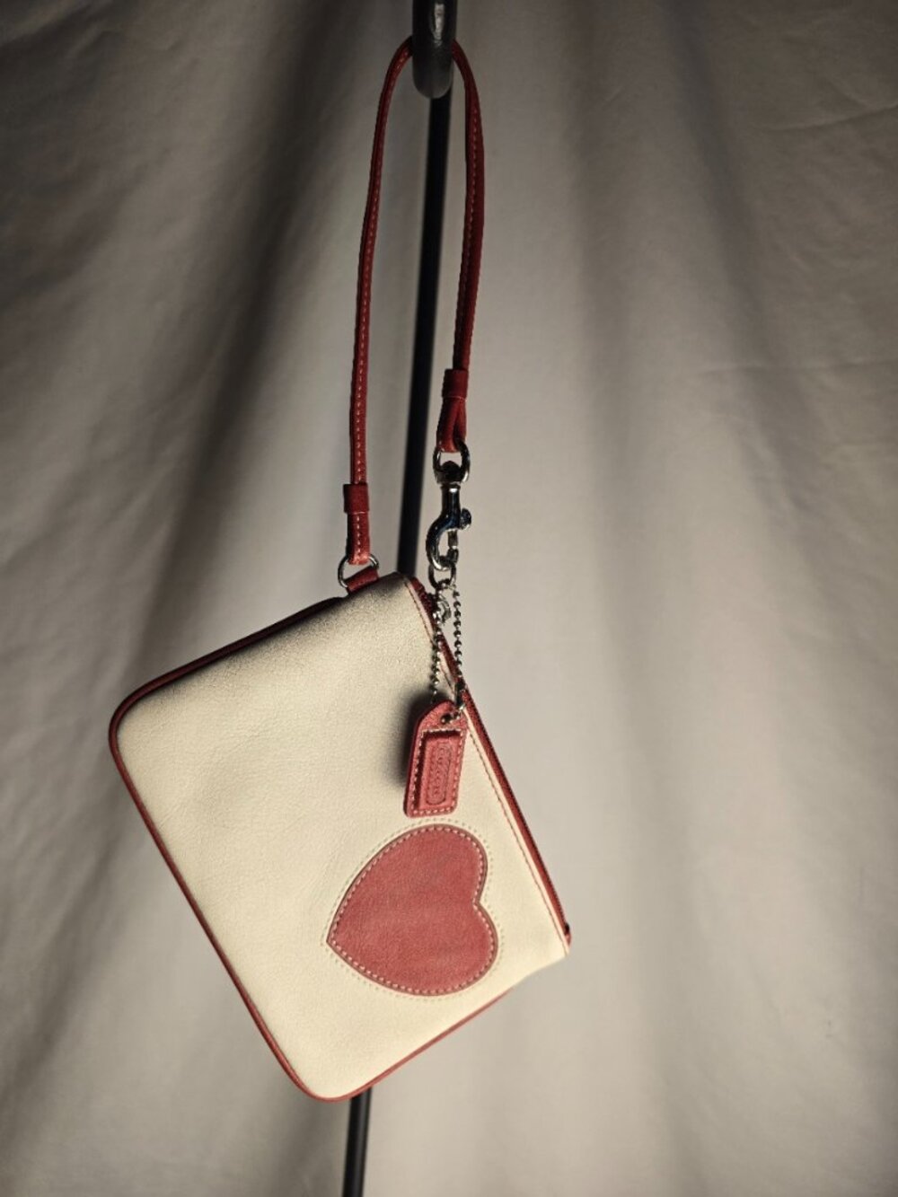 Vintage Y2K Coach Wristlet White with Red Heart